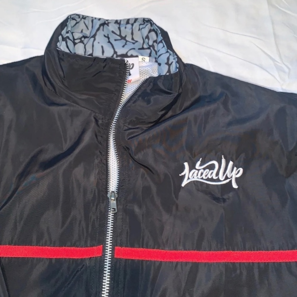 COPY - Jordan Laced U.P. Windbreaker - Picture 2 of 4